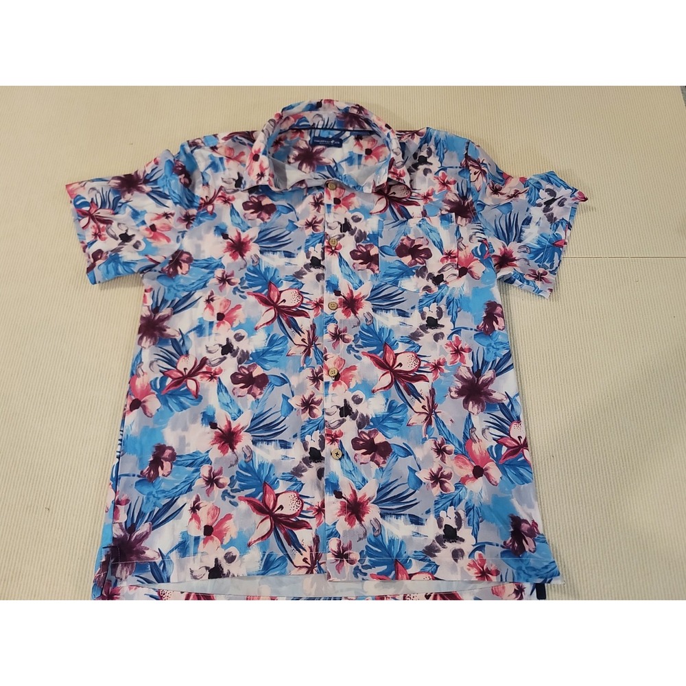 caribbean joe hawaiian shirt medium Hawaiian button up blue pink red floral soft